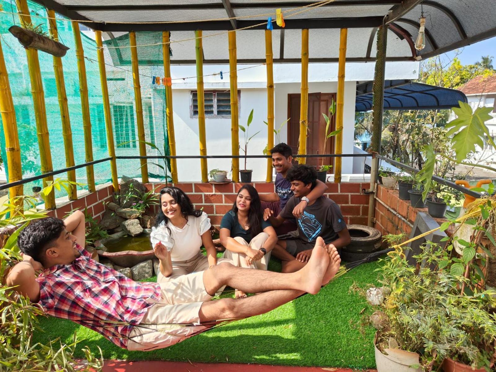 The Niyanest Apartment Kochi Екстериор снимка